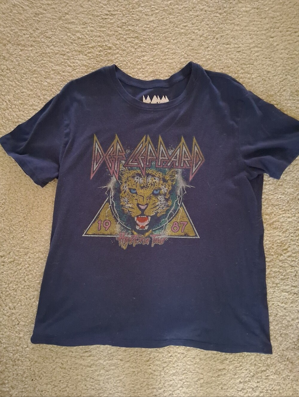 Women's Def Lepard t-shirt